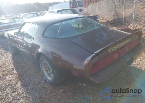 1979 Pontiac Trans-Am из США, поврежденный, VIN 2W87K9L199248